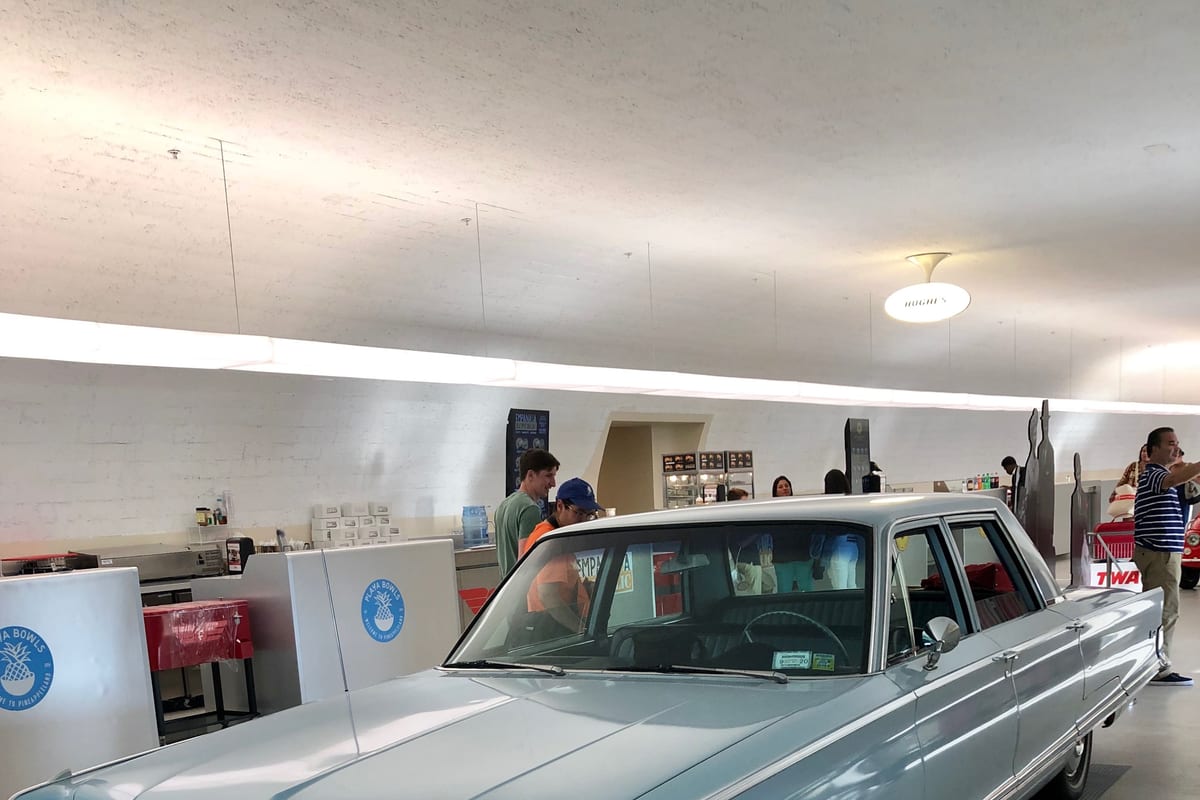 Queens, NY — 1966 Chrysler Newport, TWA Flight Center, John F. Kennedy International Airport, Jamaica, Queens, New York City, NY - 48581223401