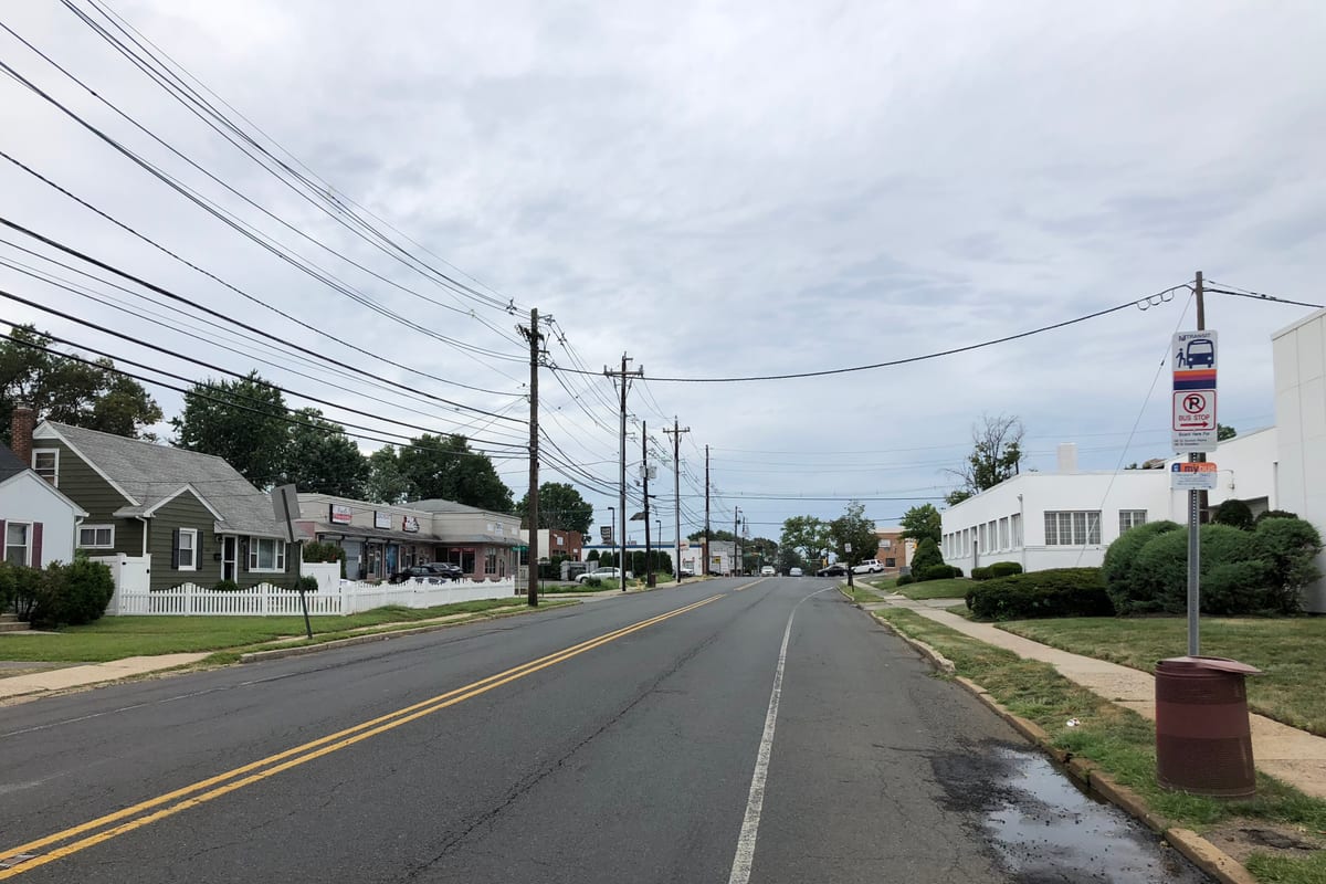 Roselle, NJ — 2018-09-08 14 45 14 View west along Union County Route 610 (First Avenue) at Clover Street in Roselle, Union County, New Jersey